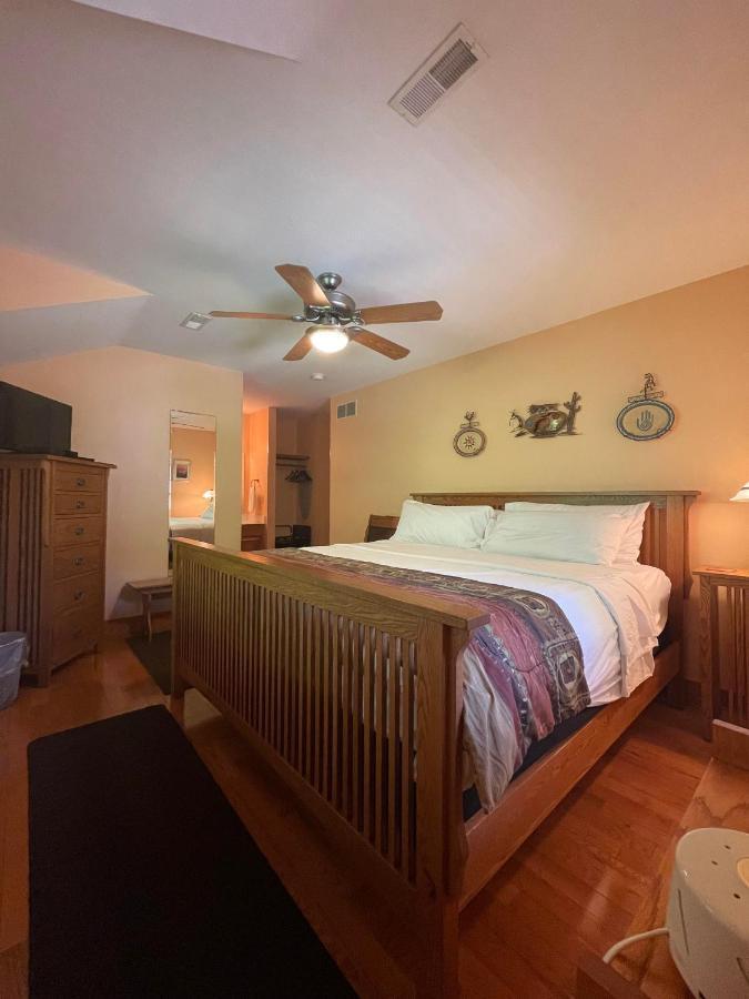 Bodee'S Bungalow Adults Only Couples Only Boutique Hotel Put-in-Bay Extérieur photo